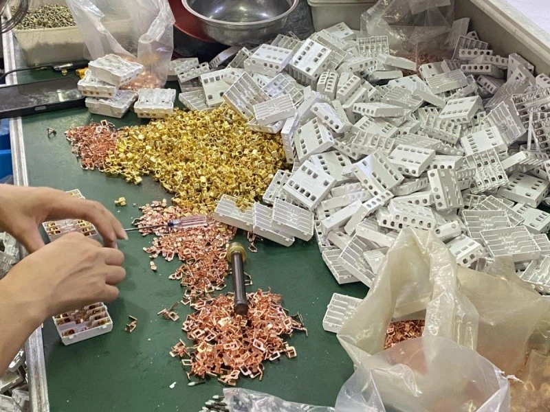 3 Copper parts assembly png 3 Copper parts assembly png